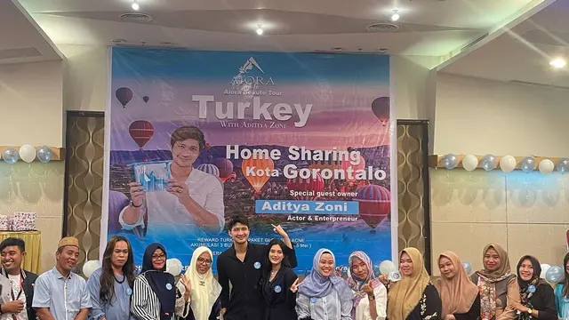 6 Potret Yasmine Ow Temani Aditya Zoni ke Gorontalo, Makin Lengket Usai Menikah