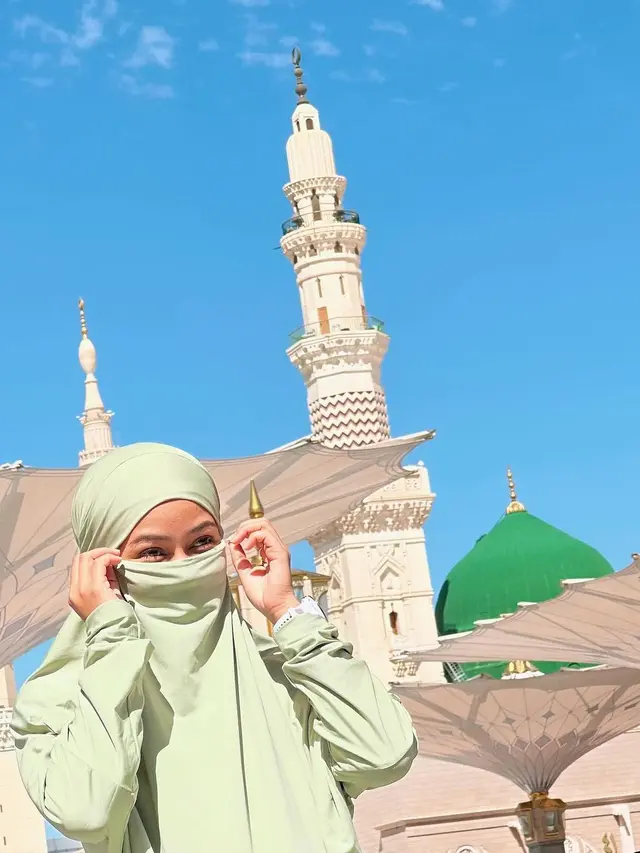 8 Potret Yura Yunita Jalani Umroh di Ramadhan 2024, Tampil Bercadar