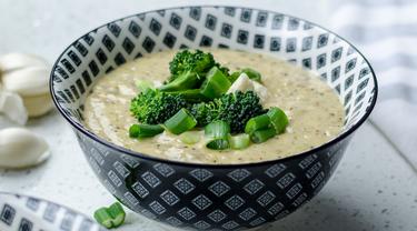 Ilustrasi Sup Krim Brokoli