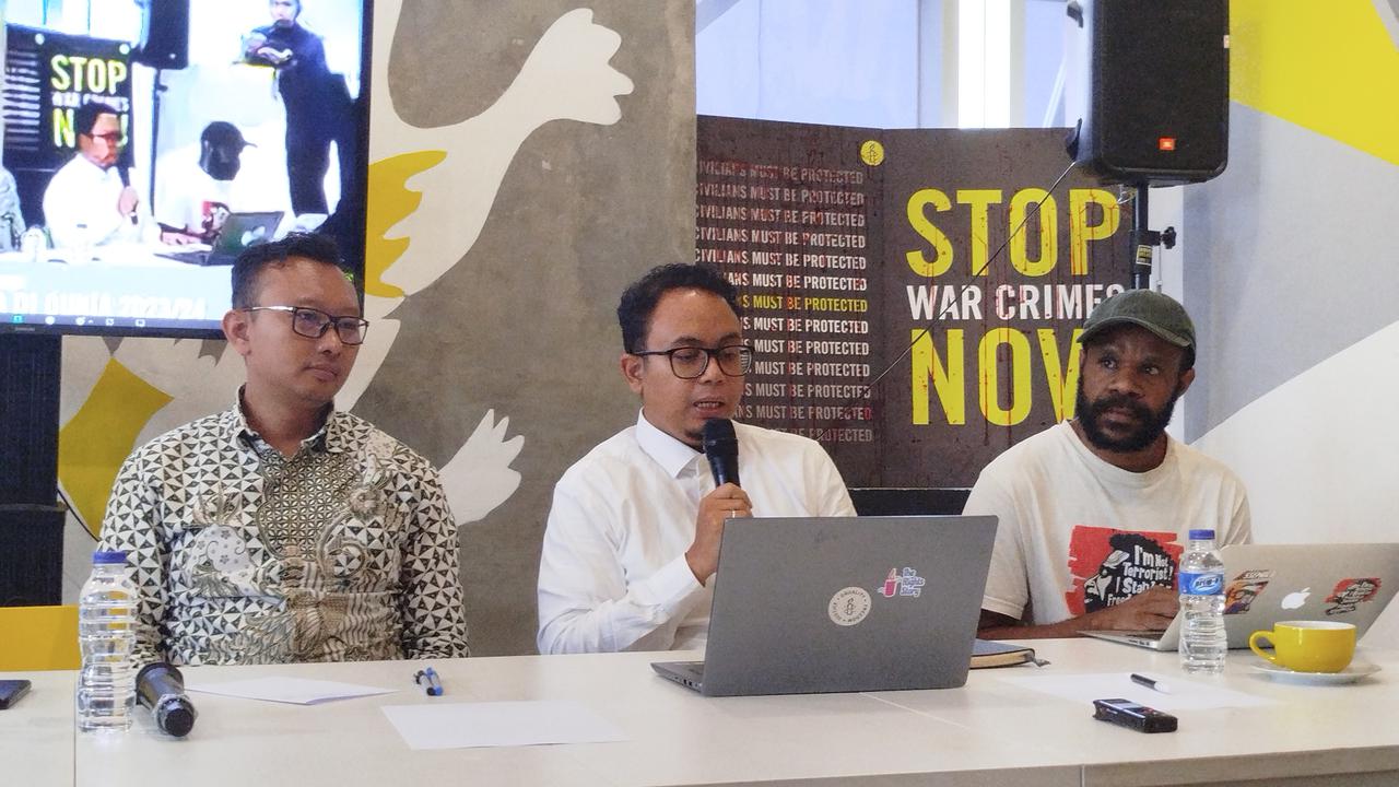 Deputi Direktur Amnesty International, Wirya Adiwena