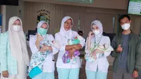 Kisah Haru Ibu Lahirkan Bayi Kembar Tiga di Sukabumi