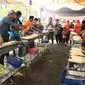 Festival Mojo diramaikan oleh lomba bakar jagung sambil joget.