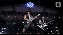 Grup band rock asal Jerman, Scorpions tampil di perhelatan JogjaROCKarta #4 di Stadion Kridosono, Yogyakarta, Minggu (1/3/2020). Scorpions membawakan sejumlah lagu hitsnya seperti Send Me An Angel, Wind of Change hingga Still Loving You. (Fimela.com/Bambang E Ros)