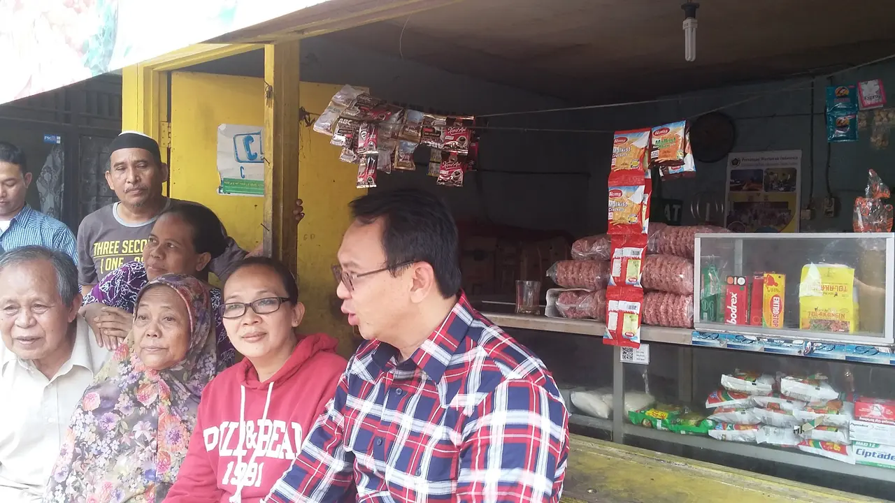 Ahok blusukan