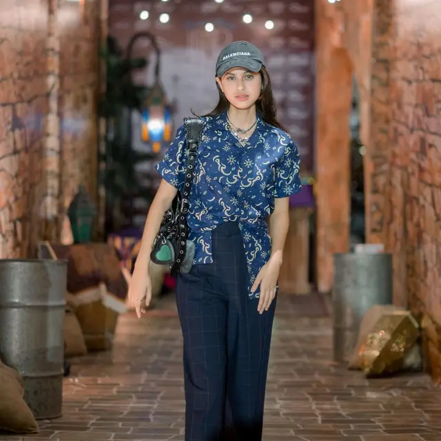 Asila Maisa menyanyikan OST The Little Mermaid