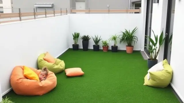 Teras Minimalis dengan Rumput Sintetis