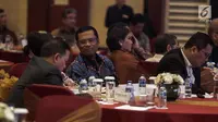 Mantan Menteri Perindustrian, Saleh Husin saat menghadiri pembukaan seminar Komite Ekonomi dan Industri Nasional (KEIN) di Jakarta, Rabu (17/1). Seminar tersebut bertemakan "Mengelolah potensi Ekonomi 2018". (Liputan6.com/Faizal Fanani)