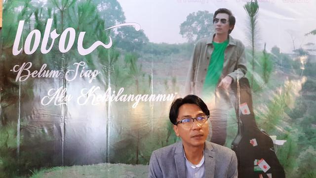 Lirik Lagu Kau Cantik Hari Ini Lobow Ragam Bola Com
