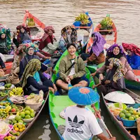 adidas Indonesia menghadirkan keindahan oesina pulau Kalimantan yang terangkum dalam Island Series SS25 Kalimantan.