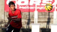 Gelandang serang Bali United, Sandy Darma Suta, berjanji ingin membalas dukungan Semeton Dewata. (Bola.com/Dewi Divianta)