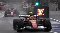 Debut Lewis Hamilton untuk Ferrari dalam balapan dramatis GP Australia 2025 di Albert Park, Minggu (16-3-2025). (Bola.com/formula1.com)