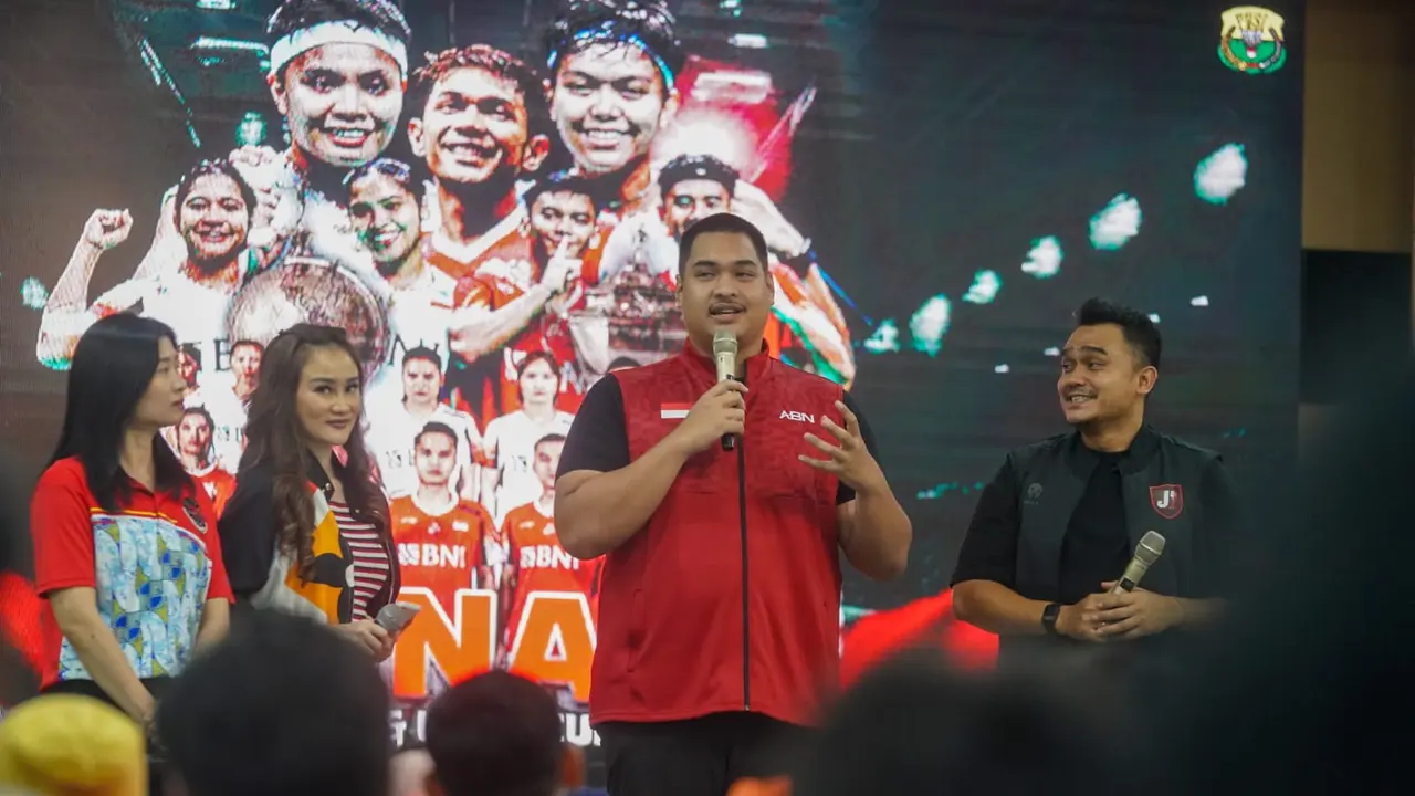 Tim Thomas dan Uber 2024 pebulutangkis Indonesia menorehkan hasil positif. Menpora Dito Ariotedjo pun menjadi optimistis pebulutangkis Indonesia akan mampu mempertahankan dan melanjutkan tren positif ini hingga menuju Olimpiade Paris 2024.