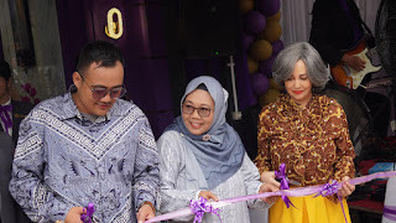 Untuk mengembangkan sayap binisnya di kawasan niaga ibukota Jakarta, Raja Emas Indonesia, kembali ekspansi dengan membuka cabang ke-16 di Pantai Indah Kapuk (PIK), Jakarta Utara. (Liputan6.com)