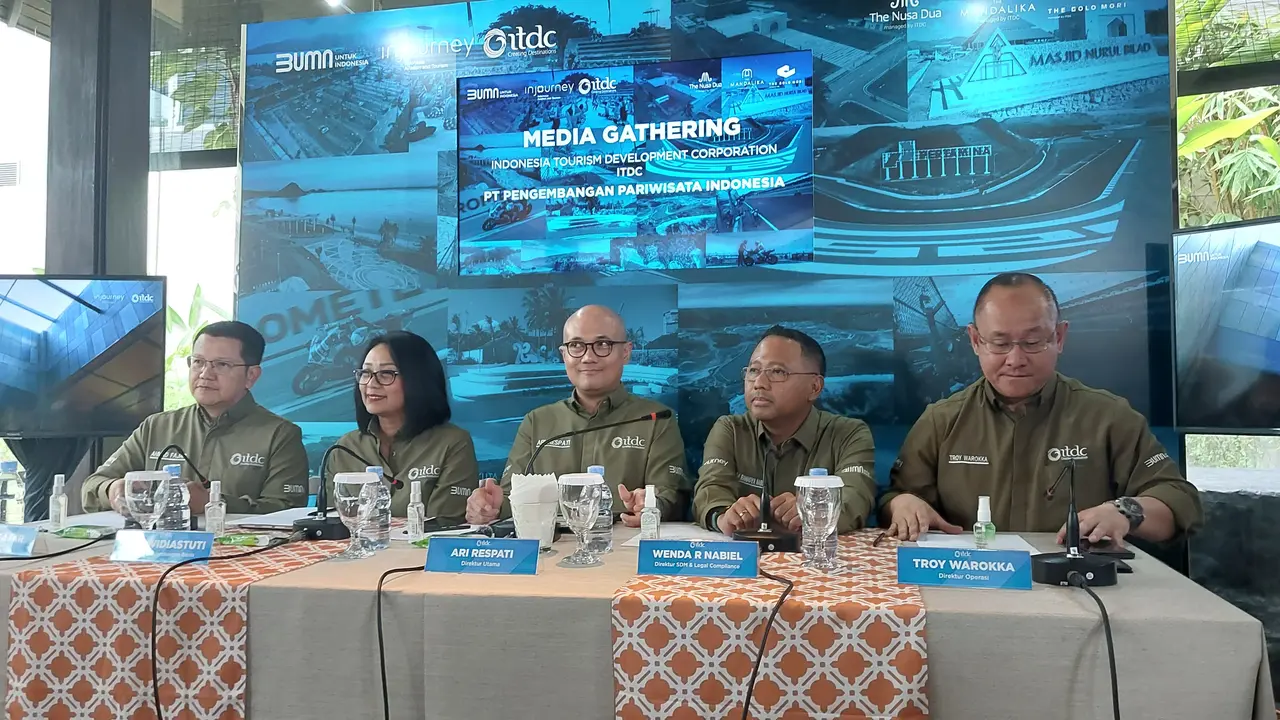 Direktur Keuangan ITDC Ahmad Fajar menjelaskan nominal utang Rp 1,2 triliun merupakan utang usaha yang ditanggung oleh ITDC. (Arief/Liputan6.com)