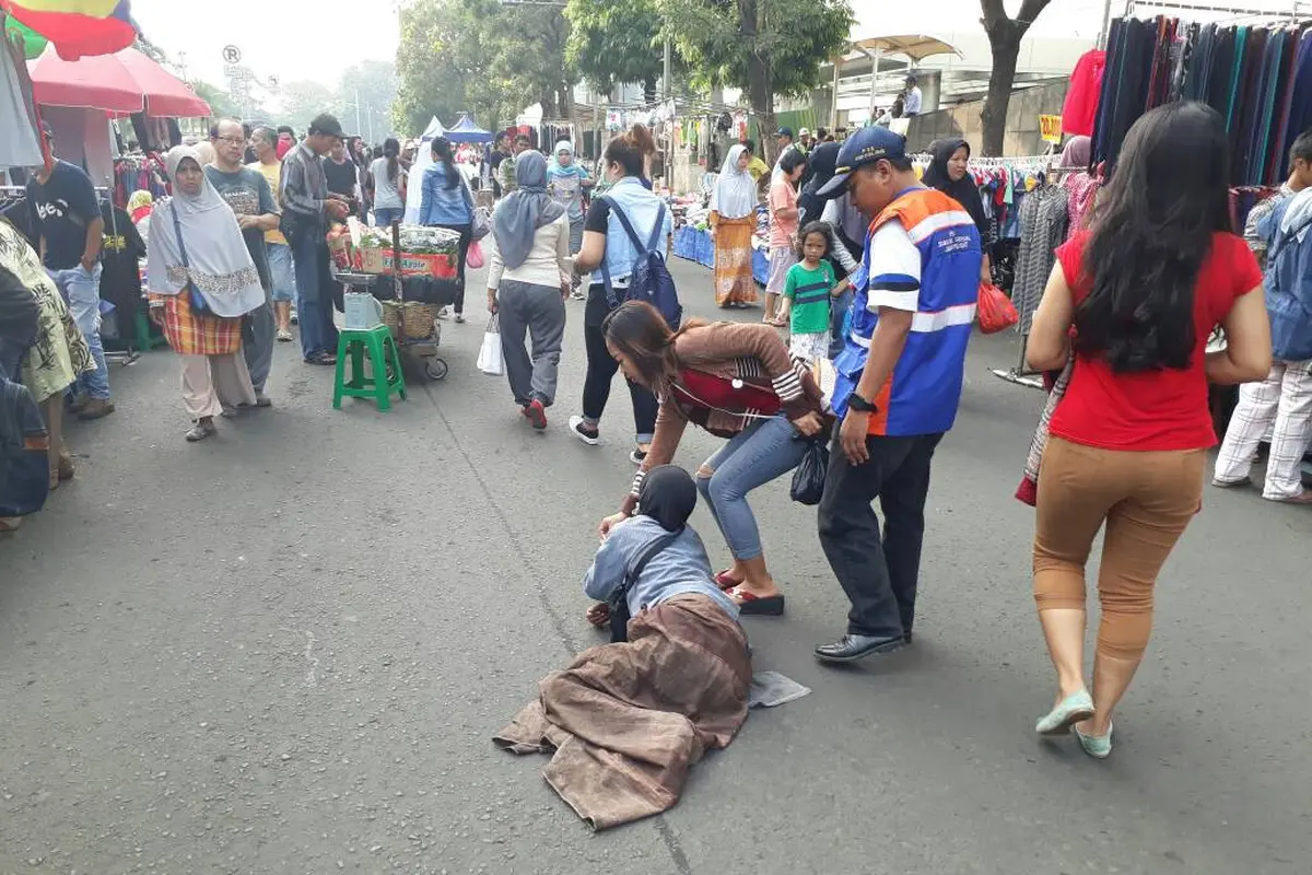 Pengemis Modus Ngesot