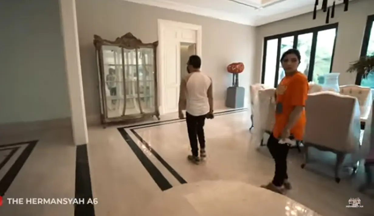 Anang Hermansyah dan Ashanty cari rumah. (Youtube/ The Hermansyah A6)