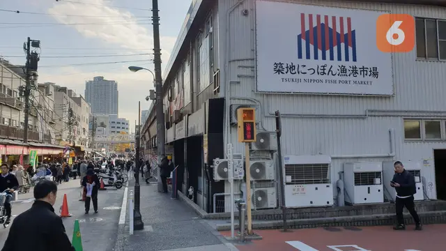 Tsukiji Fish Market