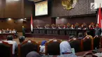 Sidang perdana uji materi UU Pemilu digelar di Mahkamah Konstitusi. UU Pemilu banyak dikritik kerena menetapkan ambang batas 20%.