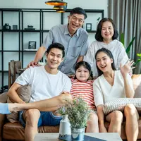 Ilustrasi/keluarga/copyrightshutterstock/Jirus Malawong