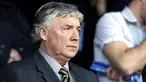 Newcastle United's Interim Manager Joe Kinnear arrives to take his seat prior to the kick off of the English Premier League football match against Everton at Goodison Park in Liverpool on October 5, 2008. AFP PHOTO/PAUL ELLIS
