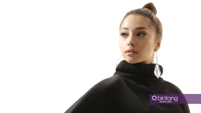 [Bintang] Nikita Willy
