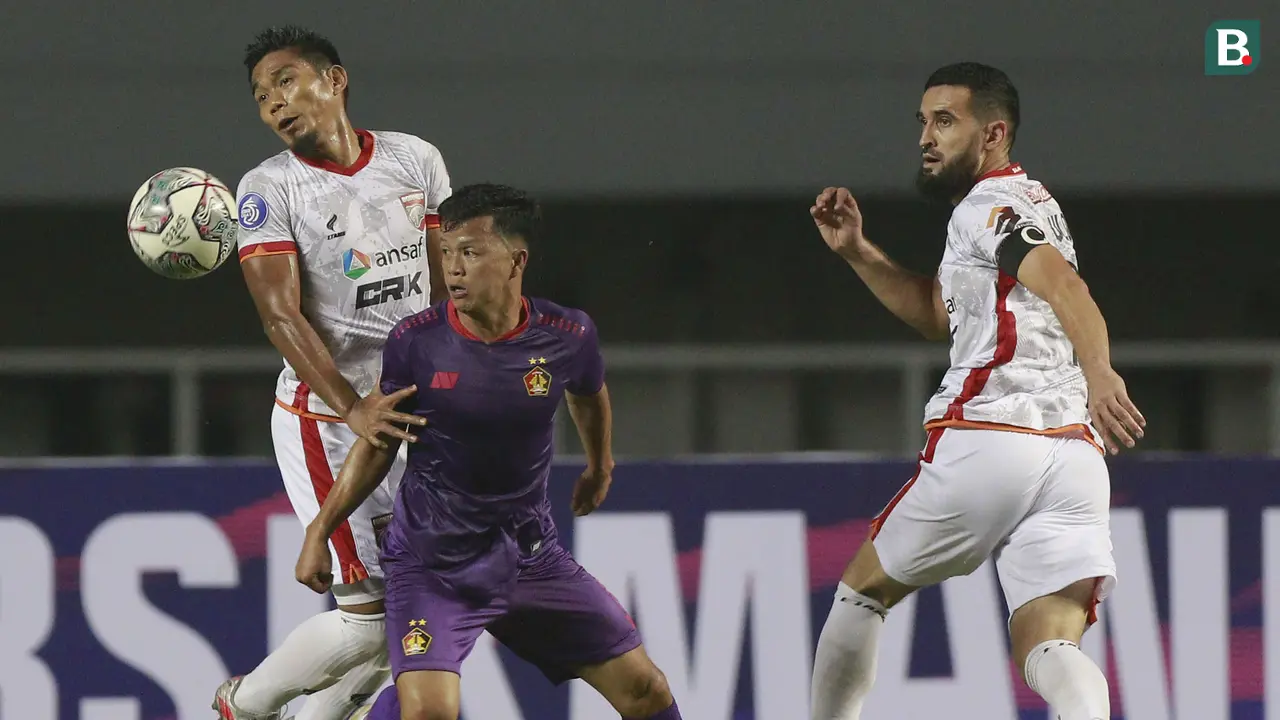 Foto: Debut Boaz Salossa Tak Berakhir Manis, Borneo FC Takluk 0-1 dari Persik Kediri di BRI Liga 1