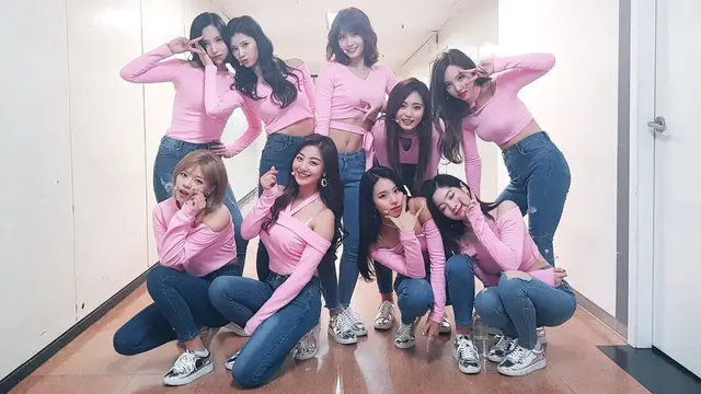 [Bintang] TWICE