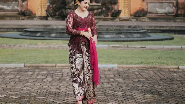Inspirasi Kebaya Tradisional Modern dari Keluarga Jokowi Cocok untuk Hari Kartini