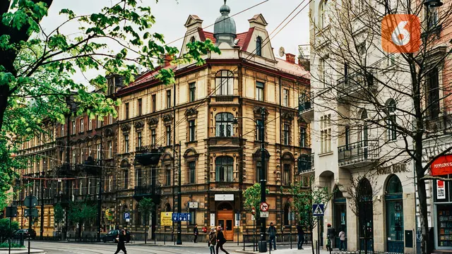 Krakow, Polandia/Photo by Ostap Senyuk on Unsplash