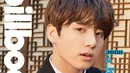 Jungkook BTS terlihat mengenakan jaket Bottega Veneta saat menjalani pemotretan dengan Billboard. Jaket warna hitam ini berharga Rp 100 juta. (Foto: koreaboo.com)