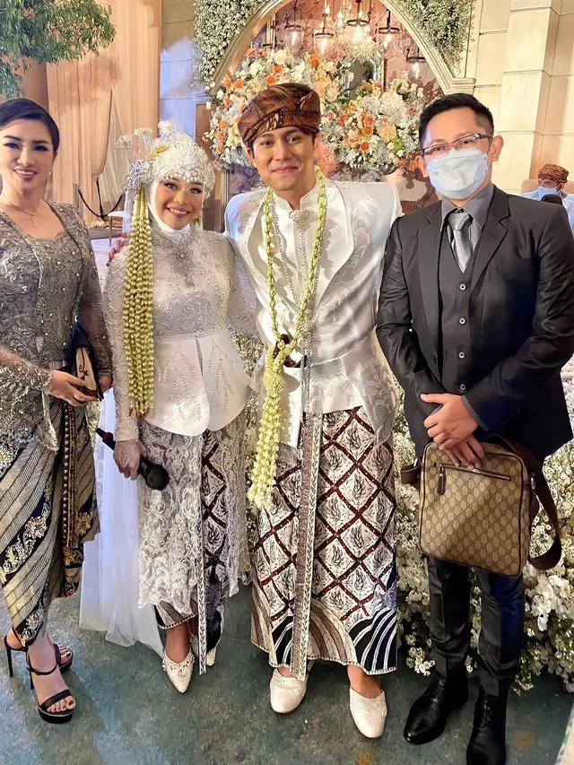 Dihadiri 30 Undangan, Ini 8 Potret Tamu di Akad Nikah Lesty Kejora dan Rizky Billar