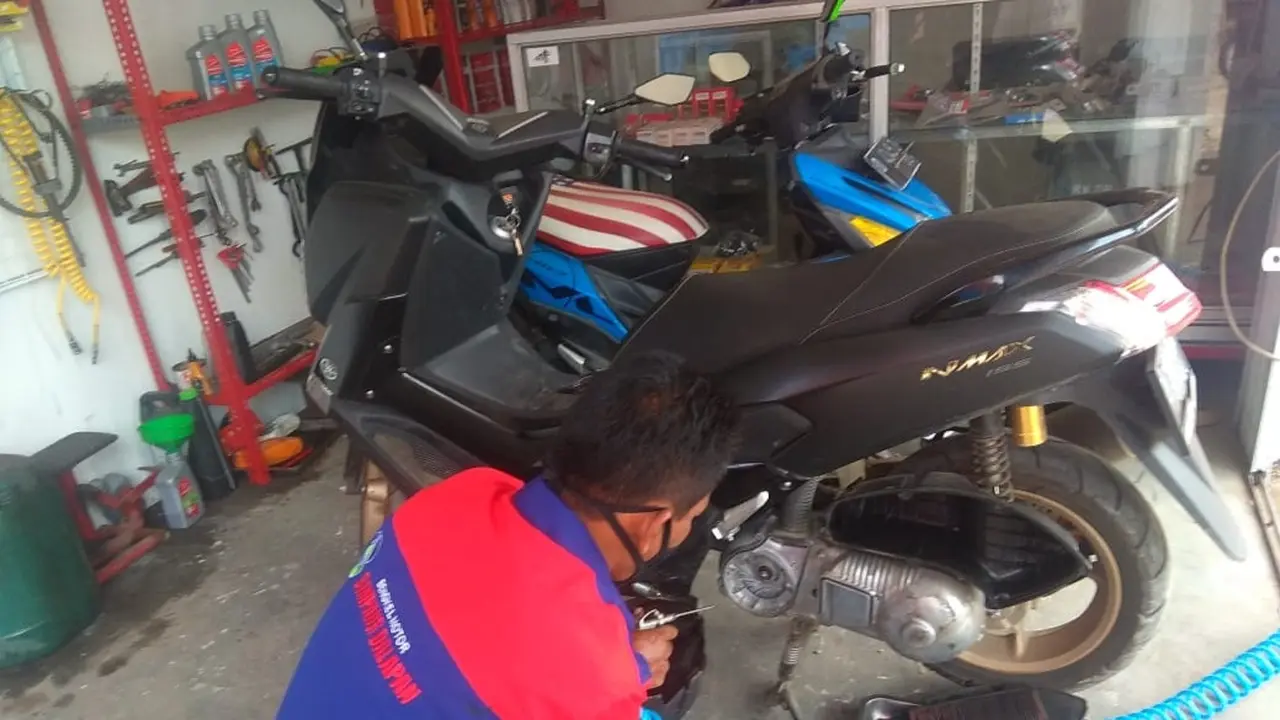 Bengkel motor