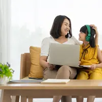 Tak Hanya Transportasi Sungai, Kenalkan Anak Pada Transportasi Laut Antar Pulau