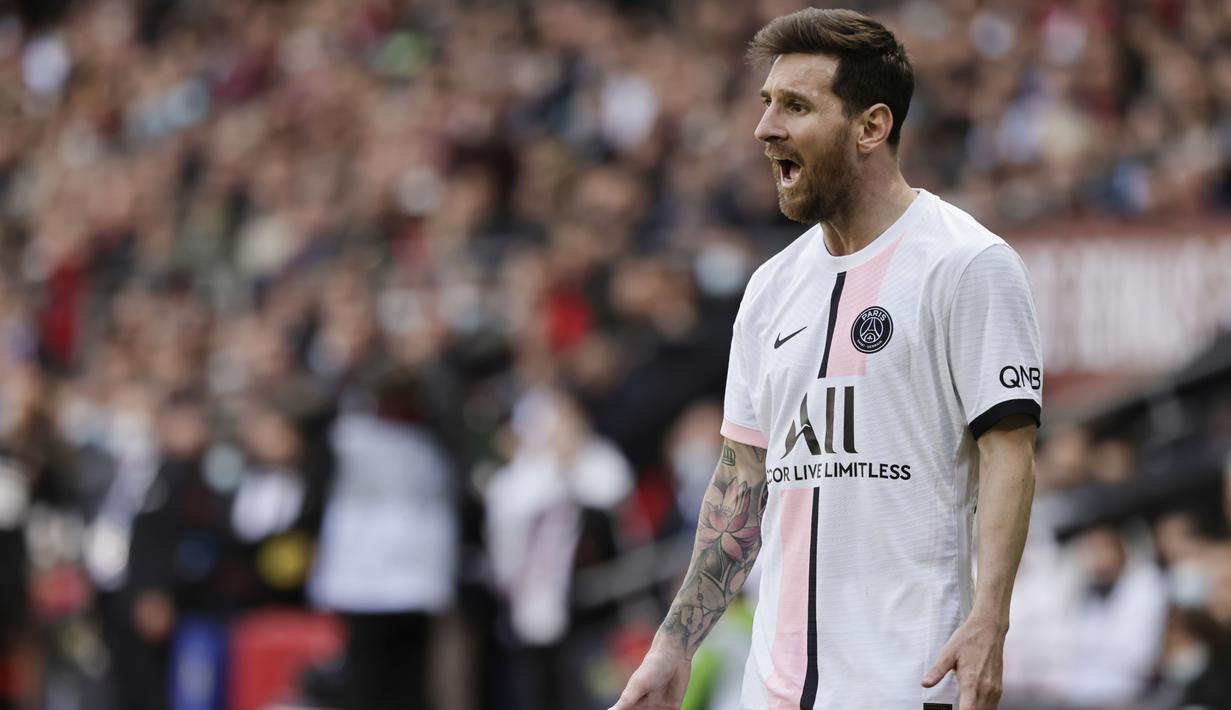 Rentetan kemenangan itu membawa PSG memimpin klasemen Liga Perancis dengan torehan sempurna, 24 poin dari delapan laga. (AP/Jeremias Gonzales)