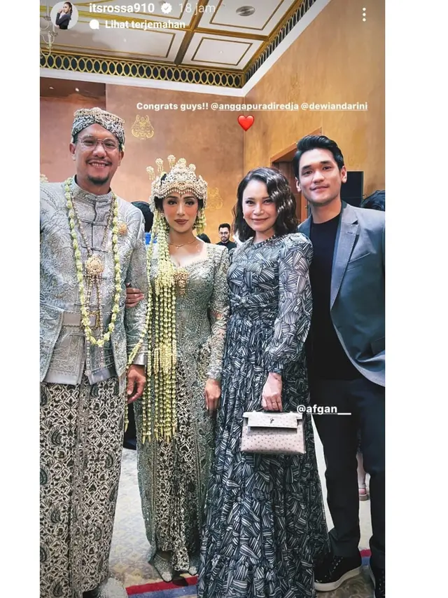 8 Potret Artis di Pernikahan Angga Maliq & D'Essentials, Rian D'Masiv Boyong Band-nya