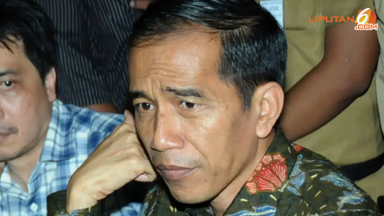 gugat-jokowi-warakas-lurah-130430b.jpg