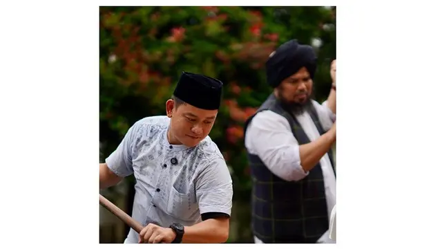 Mualaf di Ramadhan 2025, Ini 6 Potret Bobon Santoso Masak Besar Bareng Ustaz Derry