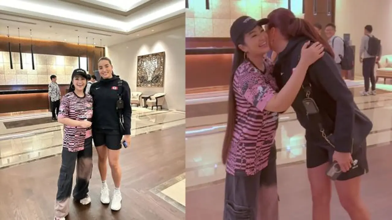 Fitri Carlina bertemu istri Sandy Walsh (credit: instagram/fitricarlina)