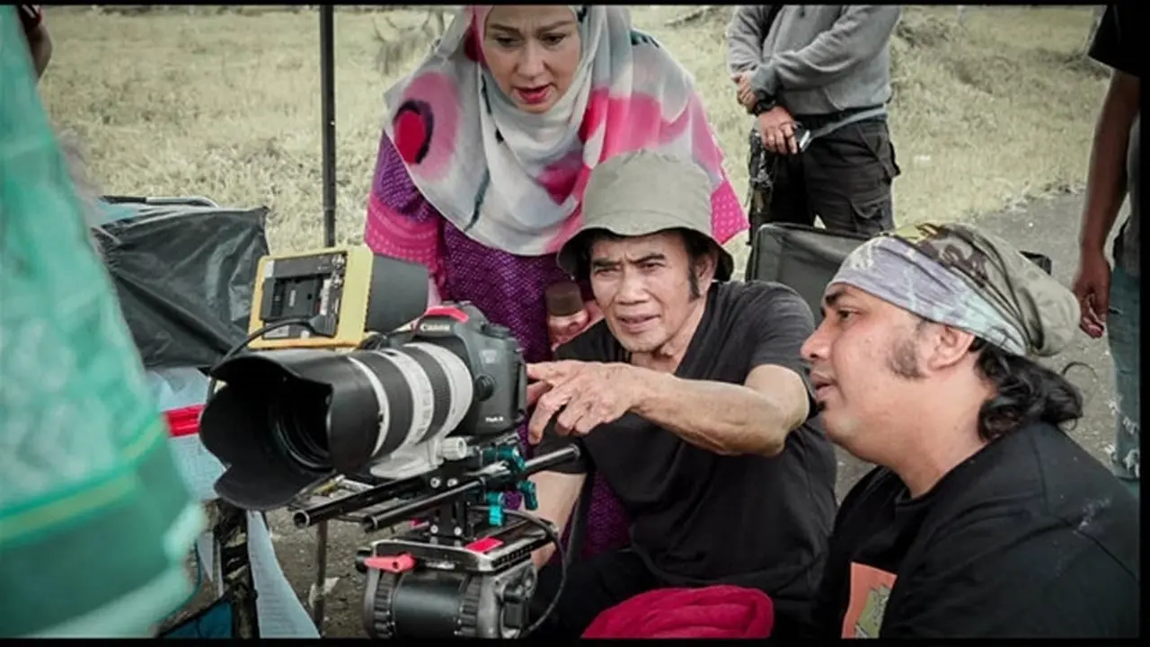 33 Tahun Berlalu, Ini 5 Potret Camelia Malik dan Rhoma Irama Kembali Syuting Bareng