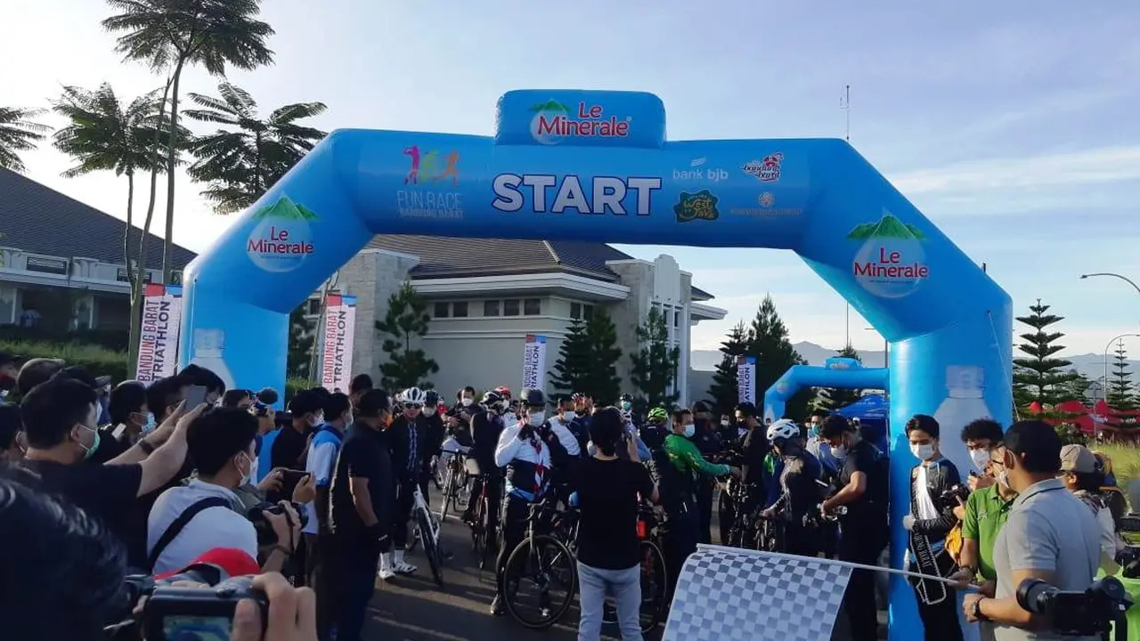 Lewat Bandung Barat Triathlon 2021, Le Minerale Ajak Masyarakat Terapkan Gaya Hidup Sehat