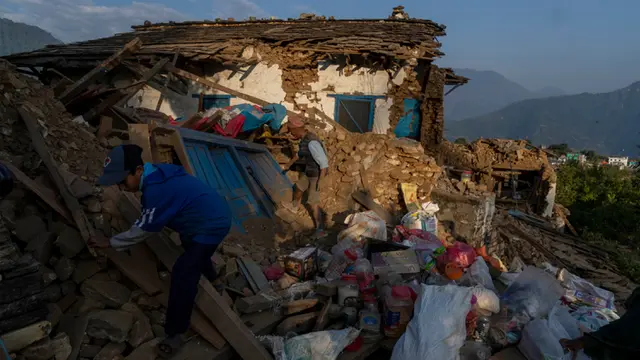 Gempa Nepal