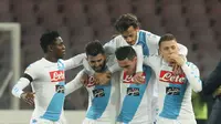 Napoli berpesta tiga gol tanpa balas atas Inter Milan pada pertandingan lanjutan Serie A, di Stadion San Paolo, Jumat atau Sabtu (3/12/2016) dini hari WIB. (AFP/Carlo Hermann)
