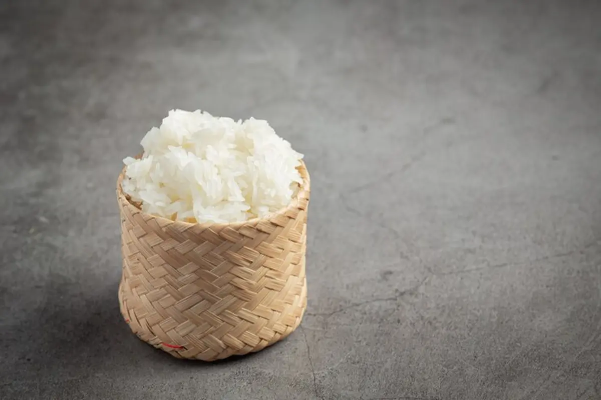 Tanpa Kukusan, Ini Cara Menanak Ketan Menggunakan Rice Cooker yang Simpel