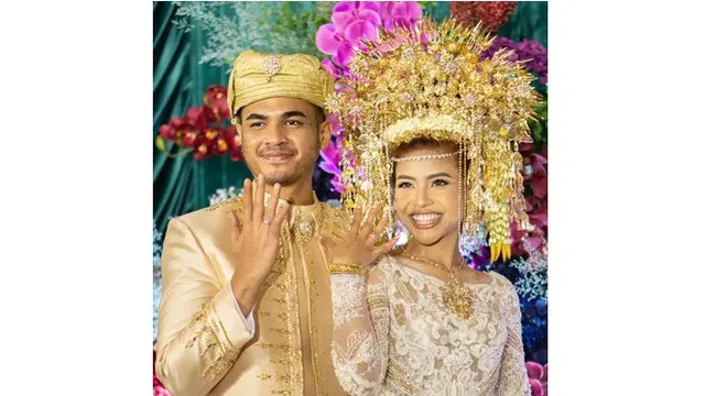 6 Potret Pernikahan Adrian Hashfi Adik Marshanda, Penuh Kebahagiaan