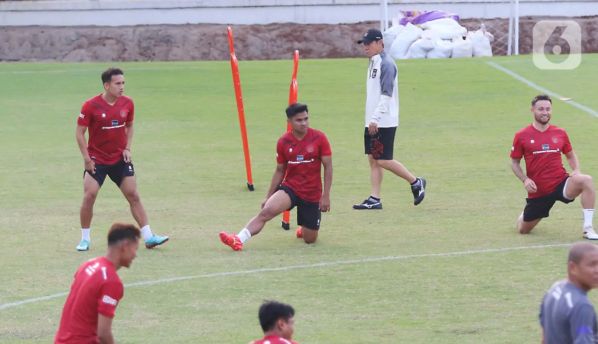 26 pemain hadir dan langsung mengikuti sesi latihan perdana tersebut. (Liputan6.com/Angga Yuniar)