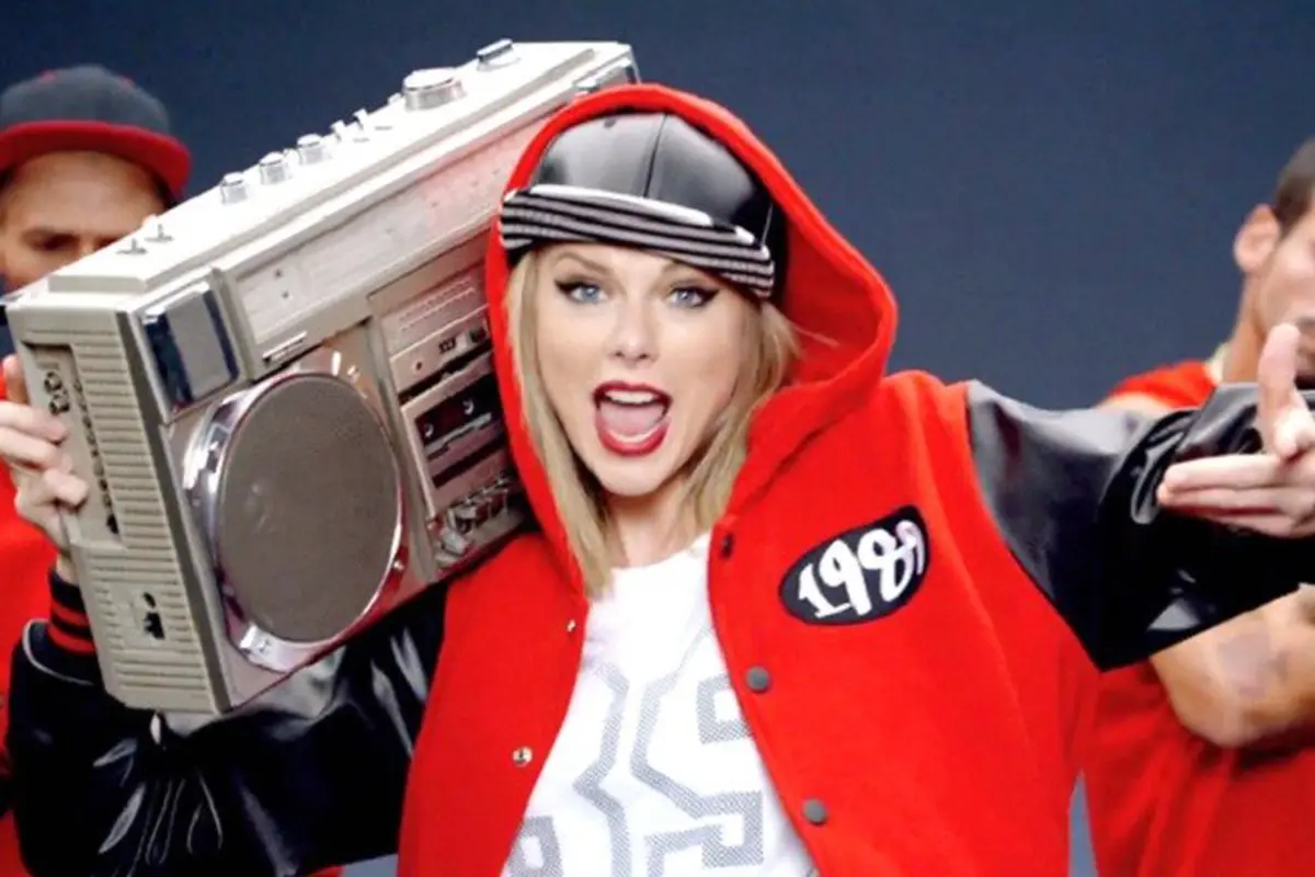 [Bintang] Taylor Swift