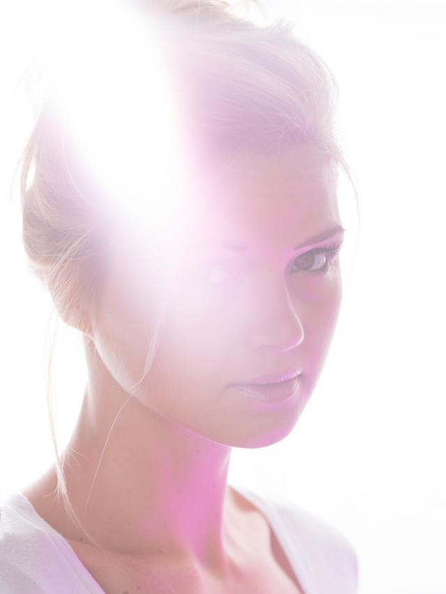 Perlindungan dan Perawatan Wajah Maksimal SPF 50 dengan Ekstrak Red Alage