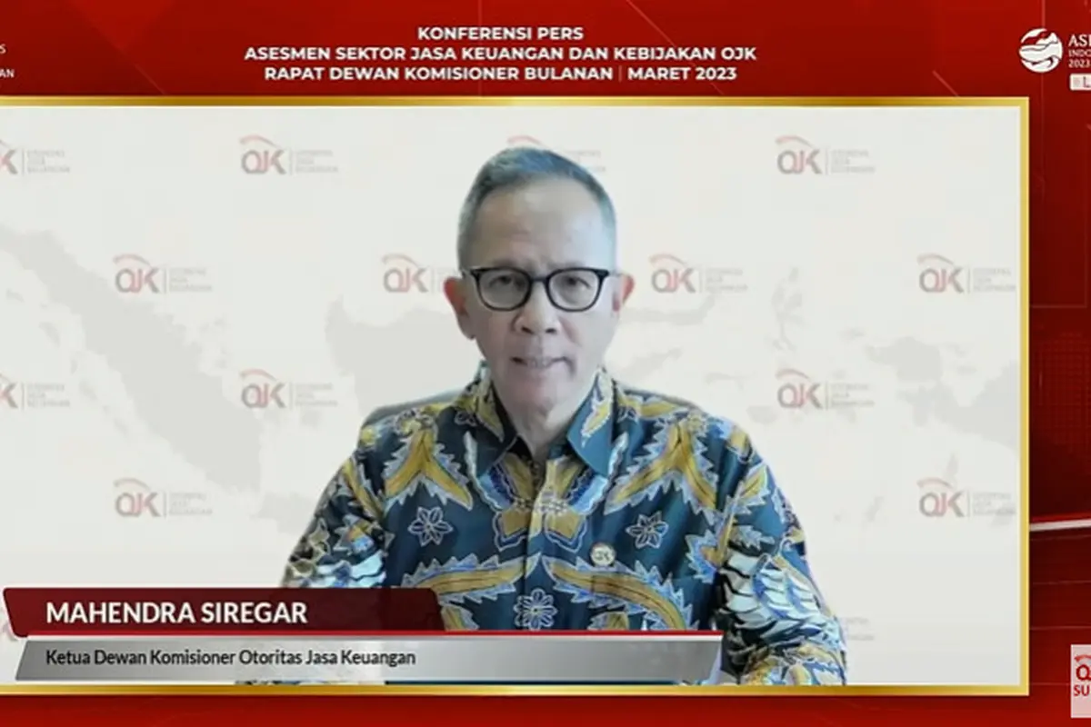 Ketua Dewan Komisioner Otoritas Jasa Keuangan (DK OJK) Mahendra Siregar