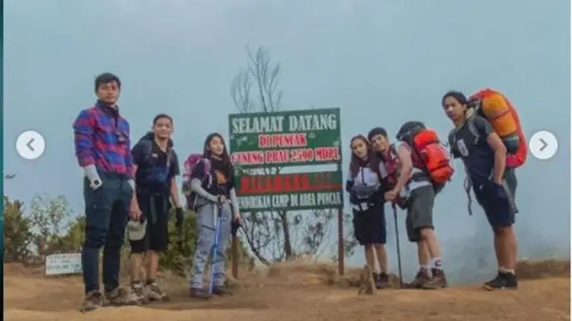 Dinda Kirana Rasakan Keindahan Alam Saat Mendaki Gunung Prau