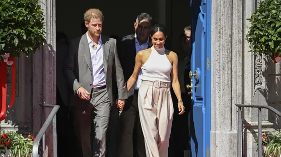 Pangeran Harry dan Meghan Markle Kembali ke Inggris Naik Jet Pribadi, Segini Tarifnya